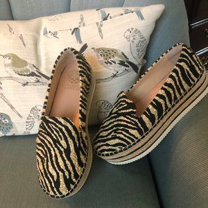Vince Camuto Blk/ Light Tan Zebra